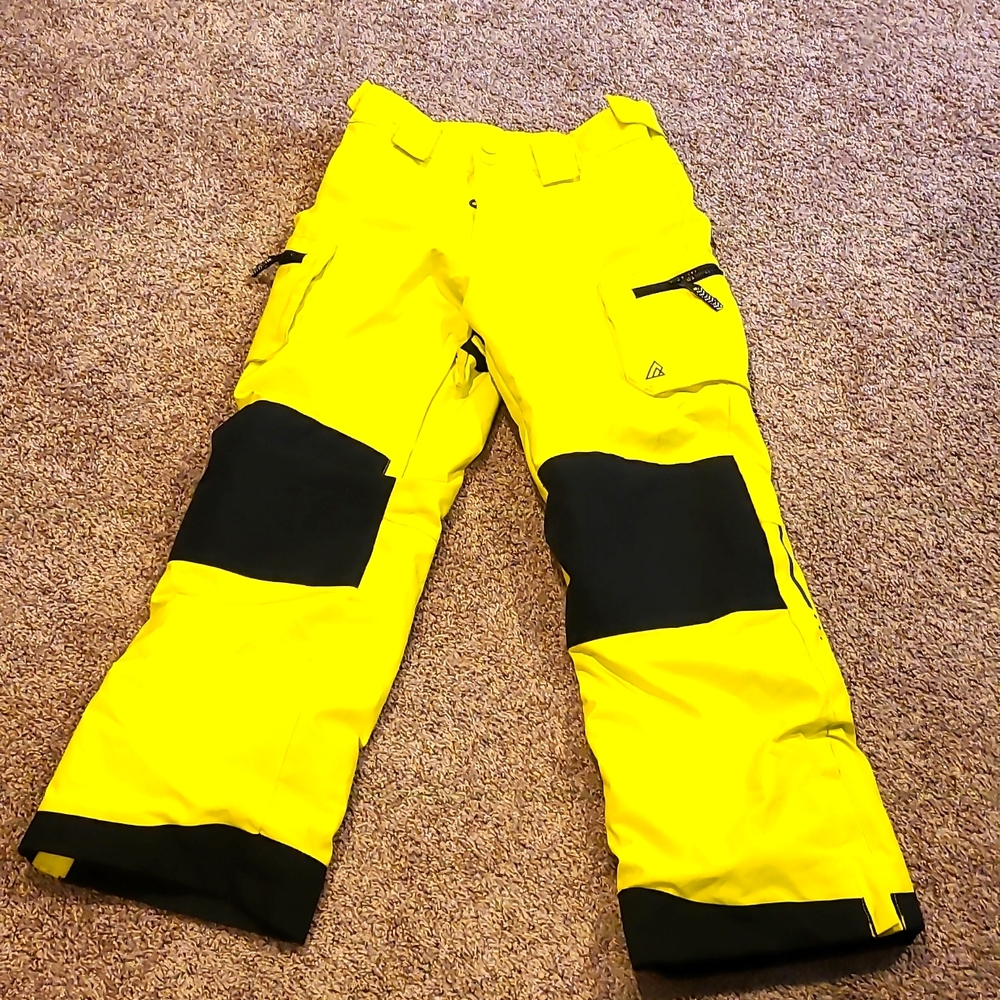 Ripzone Size 8 waterproof snowpants
